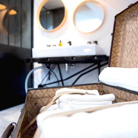 La Petite Valise Hotell Ploudalmézeau Eksteriør bilde